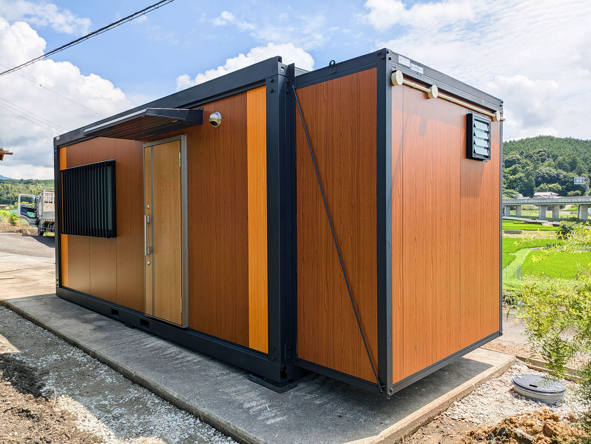 簡易住宅（ユニットハウス 風呂・トイレ付）をお探しなら | 中古 