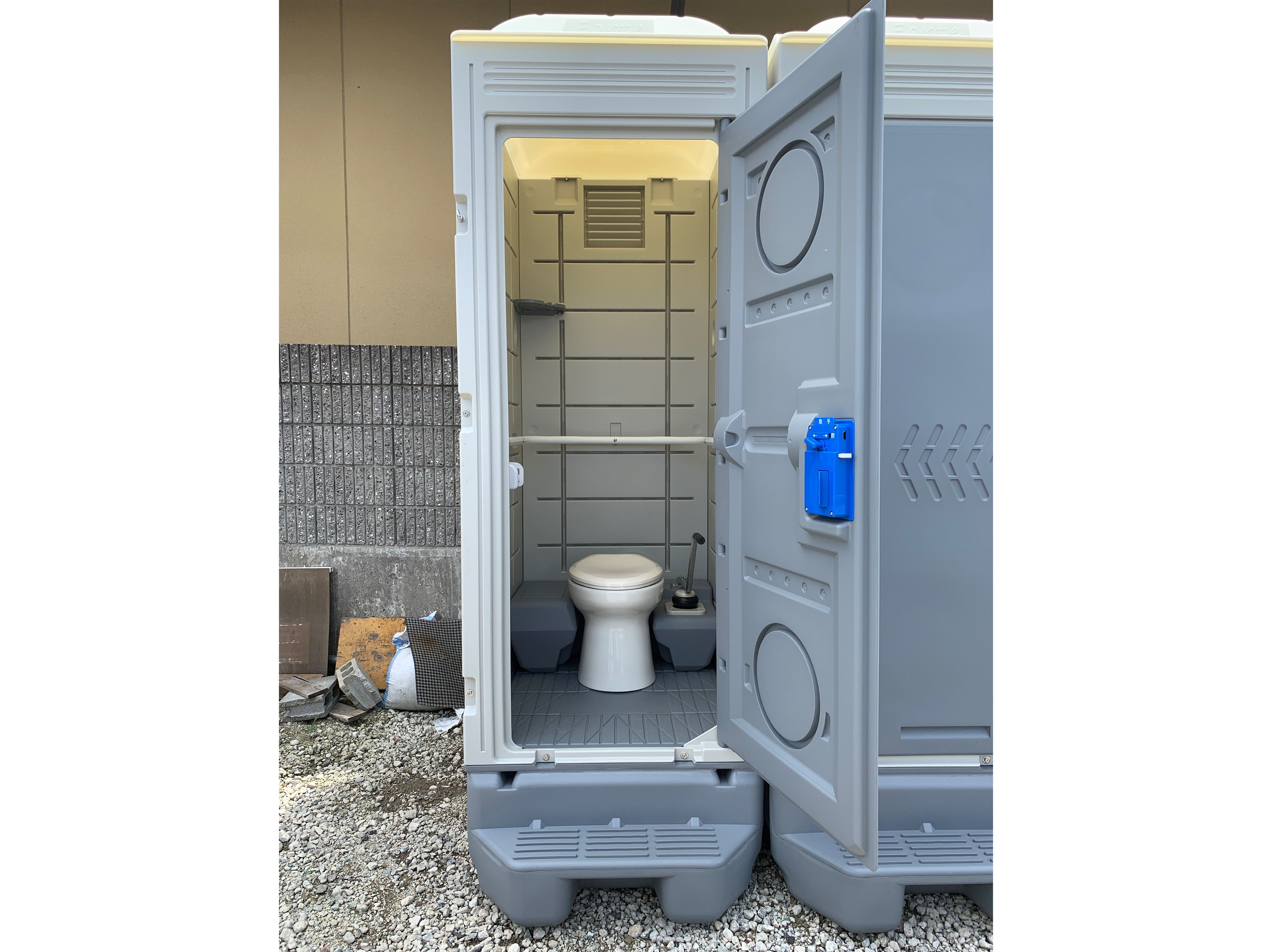 U Prefab 中古プレハブ買取 販売専門サイト No 4173 新棟仮設トイレ 洋式簡易水洗 ハンドルレバー付 U Prefab 中古プレハブ買取 販売専門サイト No 4173 新棟仮設トイレ 洋式簡易水洗 ハンドルレバー付