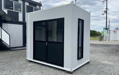 プレハブ住宅　エアコン付き　購入時１００万円オーバーしました。３．５坪　値下げしました。 中古ユニットハウス/プレハブの購入・買取ならU-Prefab » 価格 » 60万